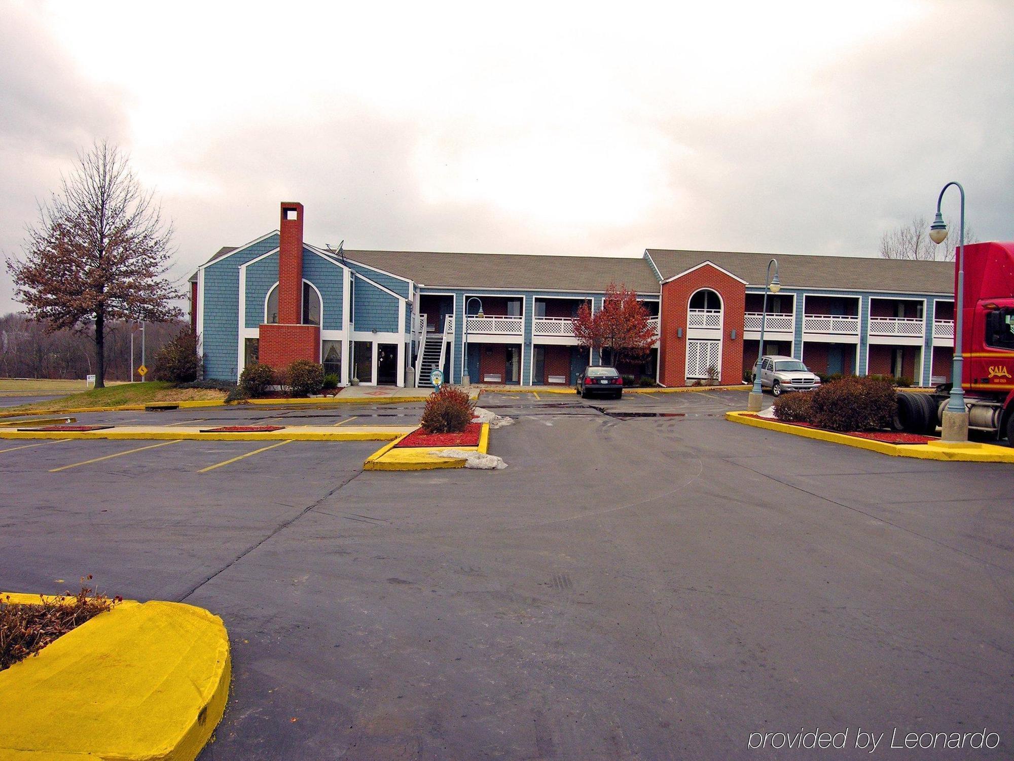 Days Inn Kansas City-Worlds Of Fun Eksteriør bilde